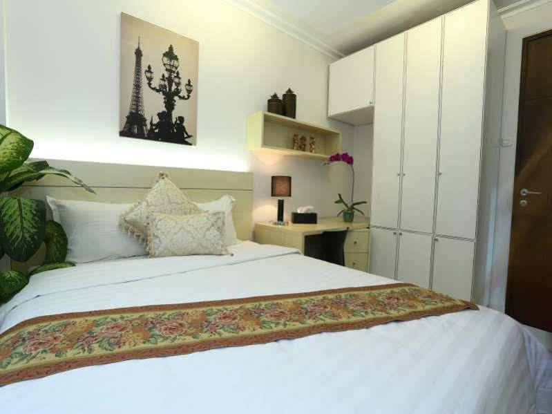 Topaz Residence Jakarta Exteriör bild