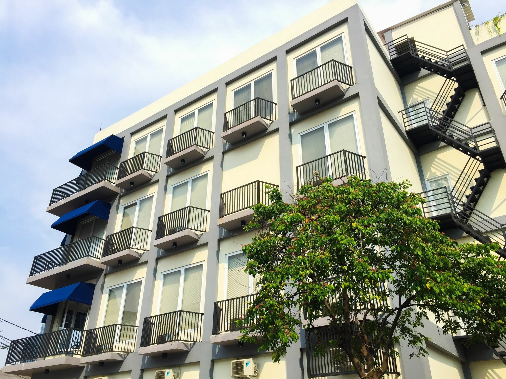 Topaz Residence Jakarta Exteriör bild